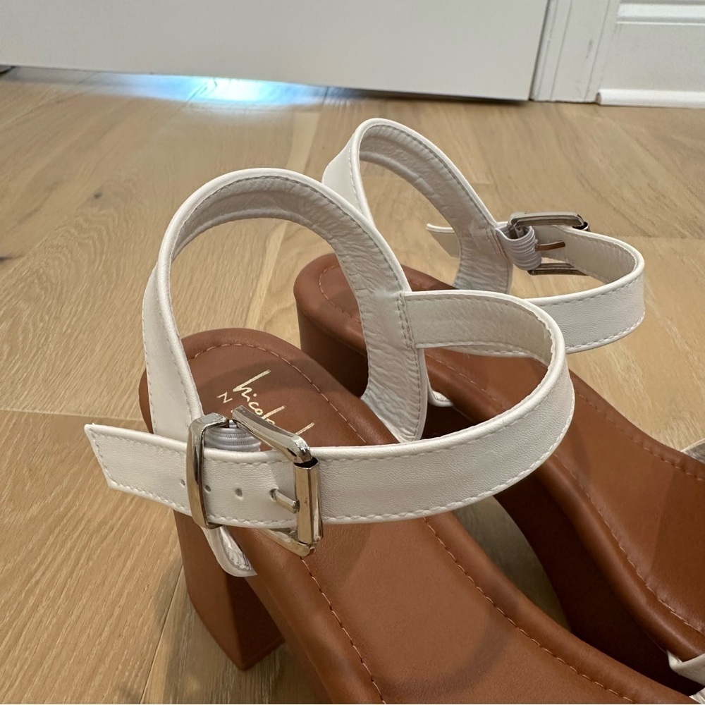 Nicole Miller Brown White Platform Heels Sandals Womens size 7.5 Casual Summer - Picture 10 of 12